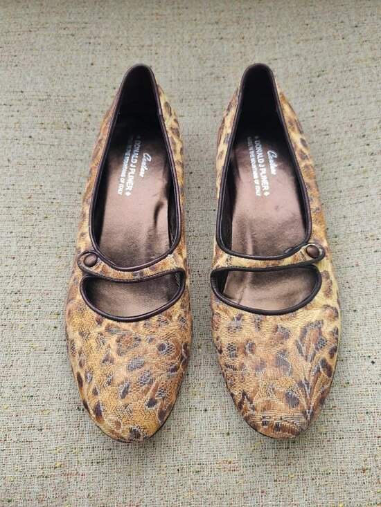 Vintage Donald J Pliner Sandals - Gem Vintage Donald J Pliner Women Shoes Ballet Slip On Brown Sandal Size 8M Italy